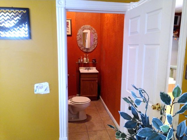 2665 E 77th Street, Chicago, IL 60649