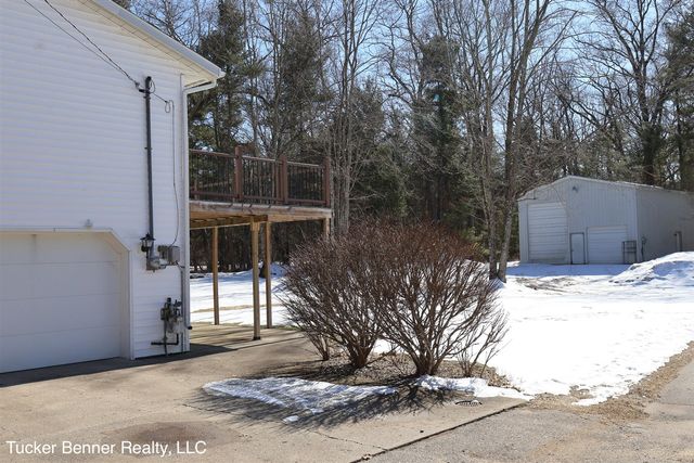 2447 W White Lake Drive, Whitehall, MI 49461