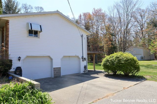 2447 W White Lake Drive, Whitehall, MI 49461