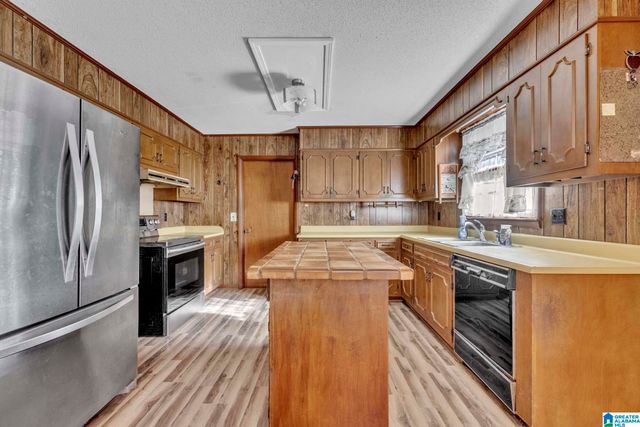 65 FOREST TRAIL, Warrior, AL 35180