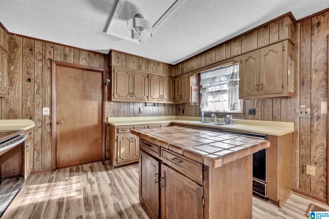 65 FOREST TRAIL, Warrior, AL 35180