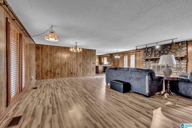 65 FOREST TRAIL, Warrior, AL 35180