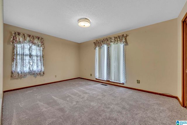 65 FOREST TRAIL, Warrior, AL 35180