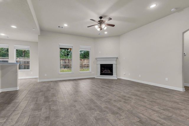 2739 Barrington Branch Drive, Spring, TX 77373