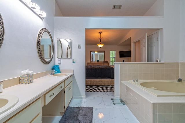 7720 CHAPELHILL DRIVE, Orlando, FL 32819