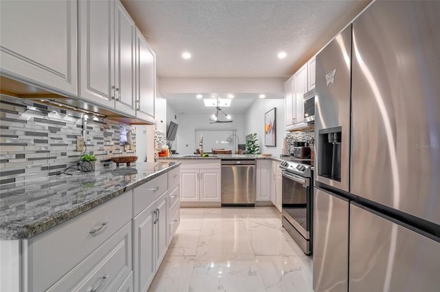 7720 CHAPELHILL DRIVE, Orlando, FL 32819