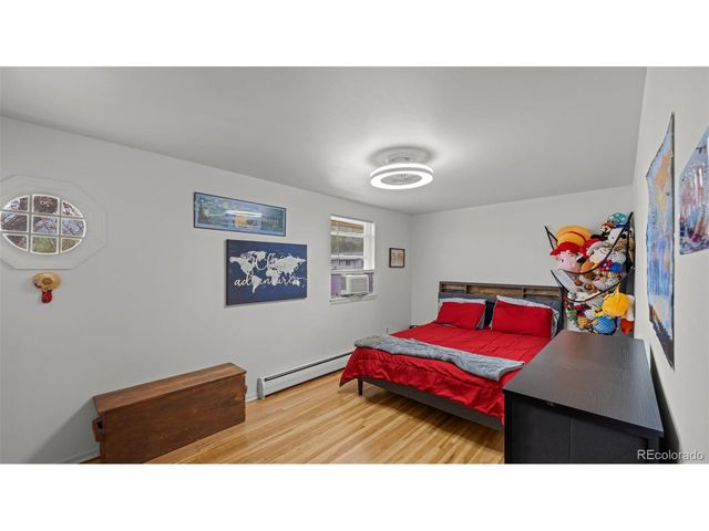 17 Clover Cir, Colorado Springs, CO 80906