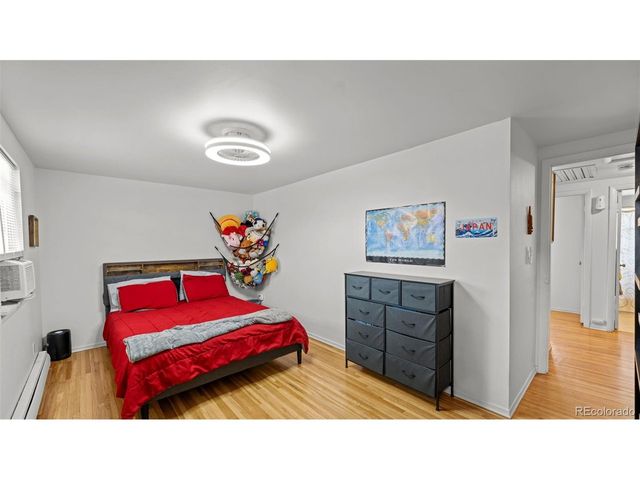 17 Clover Cir, Colorado Springs, CO 80906