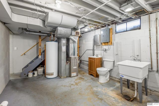 5230 Ervin Street, Lincoln, NE 68504