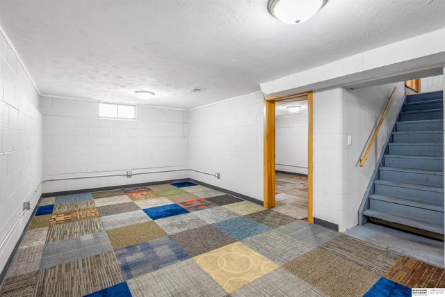 5230 Ervin Street, Lincoln, NE 68504