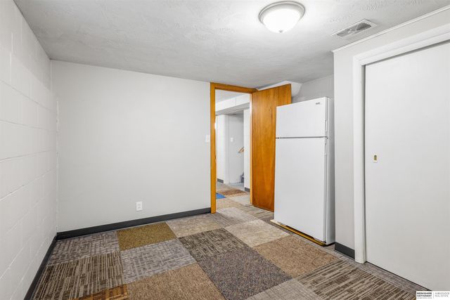 5230 Ervin Street, Lincoln, NE 68504