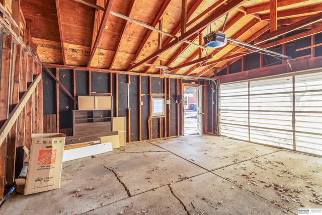 5230 Ervin Street, Lincoln, NE 68504