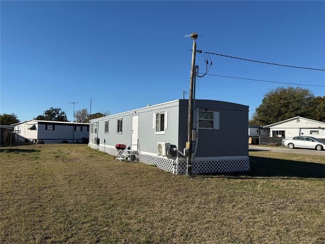 34944 3RD AVENUE, Leesburg, FL 34788