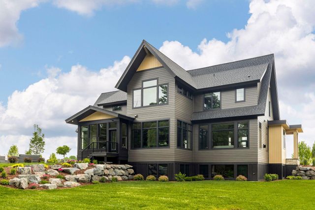 7370 Keswick Court, Grant, MN 55082
