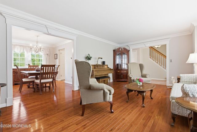 6 Davids Lane, Howell, NJ 07731