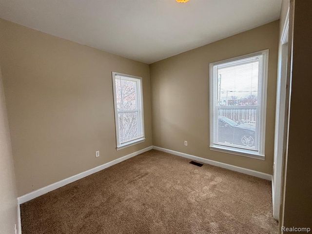 99 Clinton Street 99, Mount Clemens, MI 48043