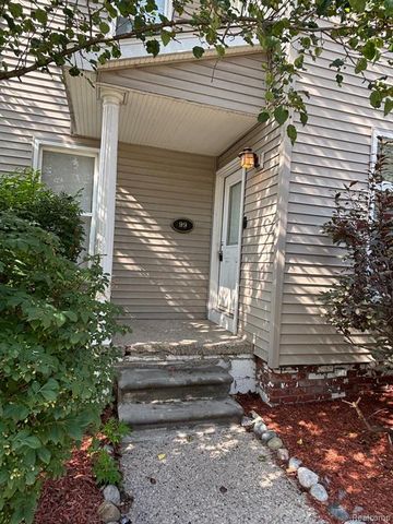 99 Clinton Street 99, Mount Clemens, MI 48043