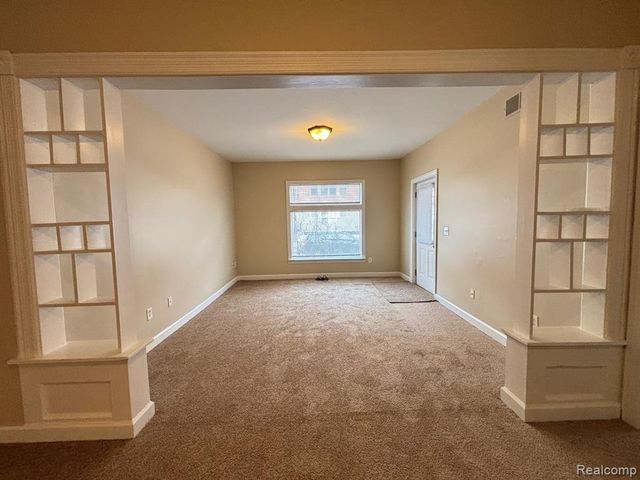 99 Clinton Street 99, Mount Clemens, MI 48043