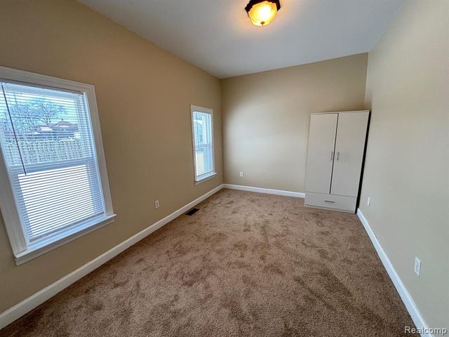 99 Clinton Street 99, Mount Clemens, MI 48043