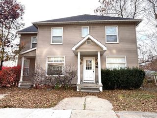 99 Clinton Street 99, Mount Clemens, MI 48043