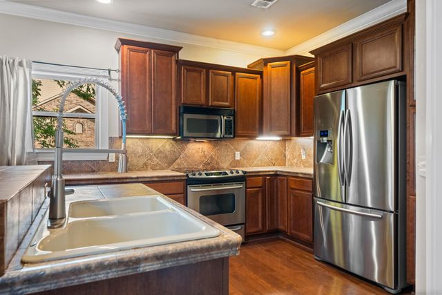 197 Catherine Heights Rd, Hot Springs, AR 71901