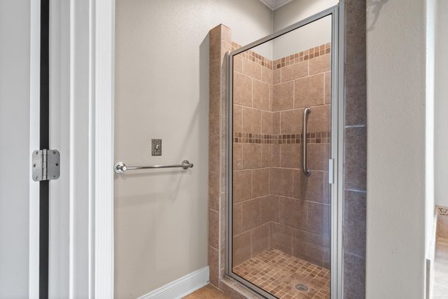 197 Catherine Heights Rd, Hot Springs, AR 71901