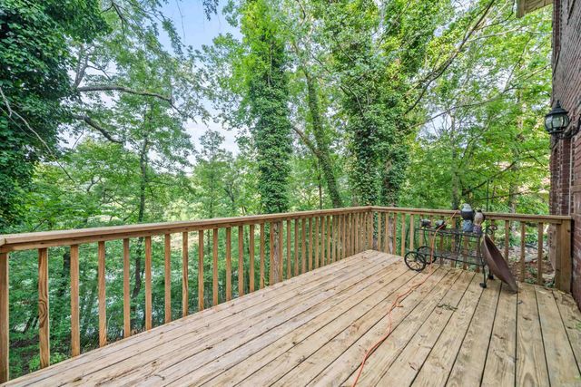 197 Catherine Heights Rd, Hot Springs, AR 71901