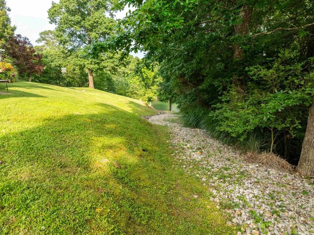 197 Catherine Heights Rd, Hot Springs, AR 71901