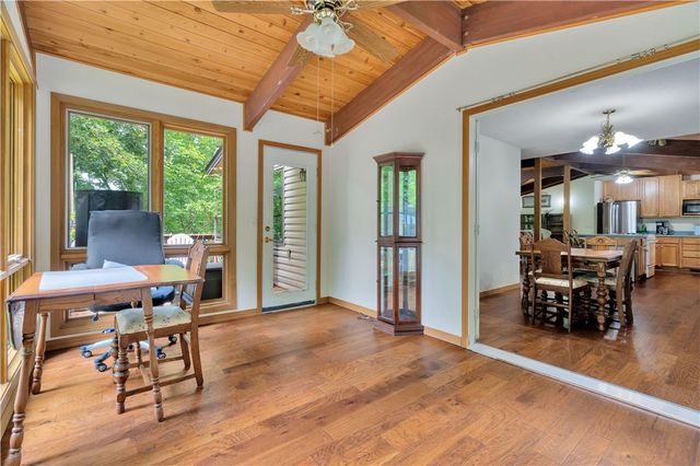 1524 N Hunter Drive, Fayetteville, AR 72701