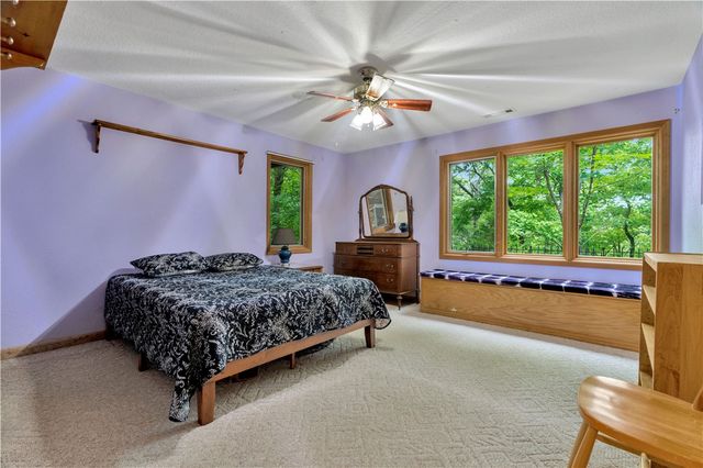1524 N Hunter Drive, Fayetteville, AR 72701
