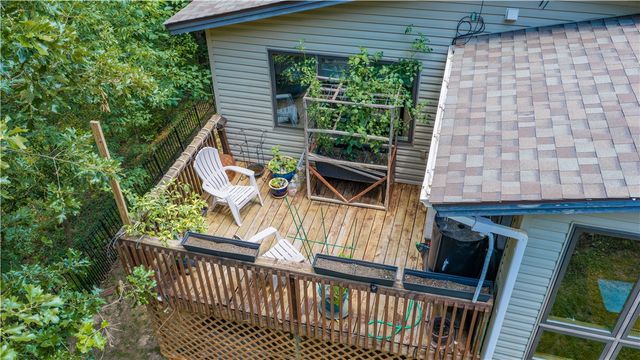1524 N Hunter Drive, Fayetteville, AR 72701