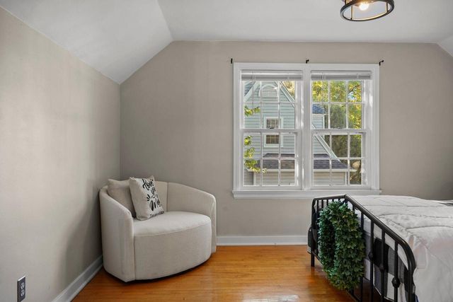 821 N Fair Oaks Avenue, Madison, WI 53714
