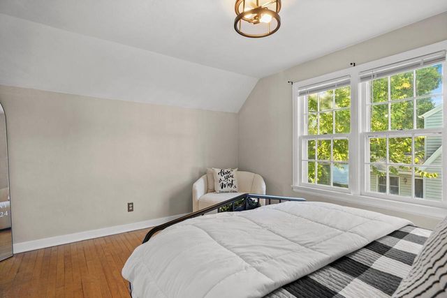 821 N Fair Oaks Avenue, Madison, WI 53714