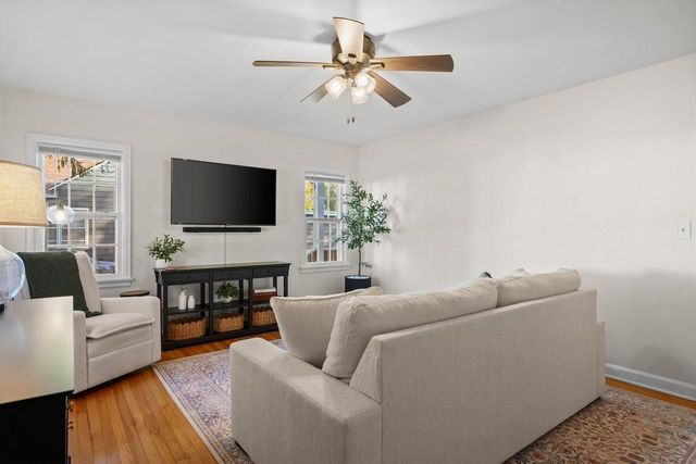 821 N Fair Oaks Avenue, Madison, WI 53714
