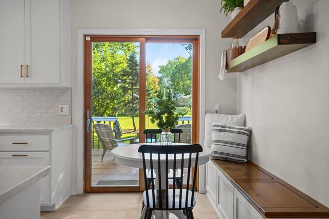 821 N Fair Oaks Avenue, Madison, WI 53714