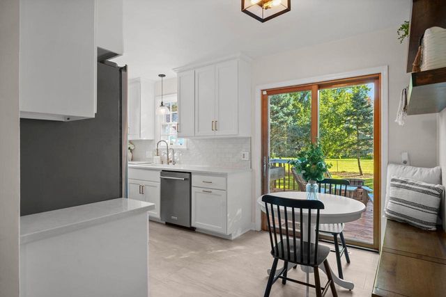 821 N Fair Oaks Avenue, Madison, WI 53714