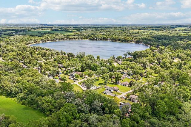 7533 337th AVENUE, Burlington, WI 53105