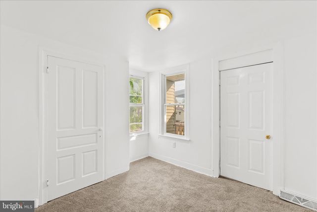 637 W COLLEGE AVE, York, PA 17401