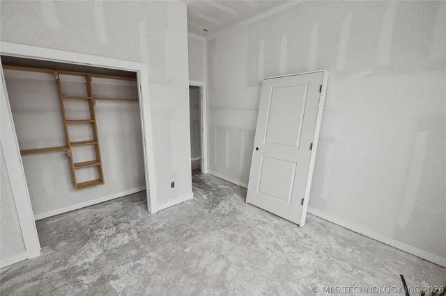 18855 W Hunters Court, Park Hill, OK 74451