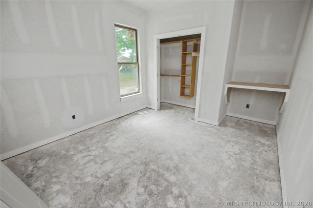 18855 W Hunters Court, Park Hill, OK 74451