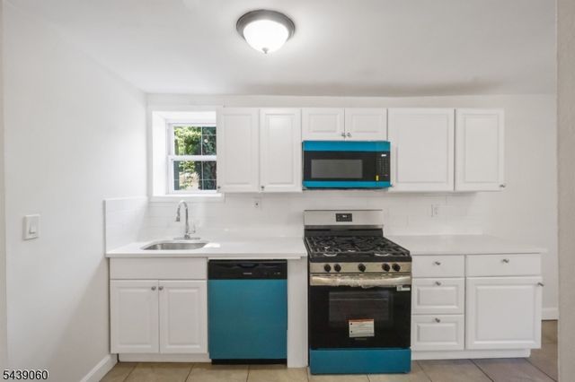 98 S DEVINE ST, Newark City, NJ 07106