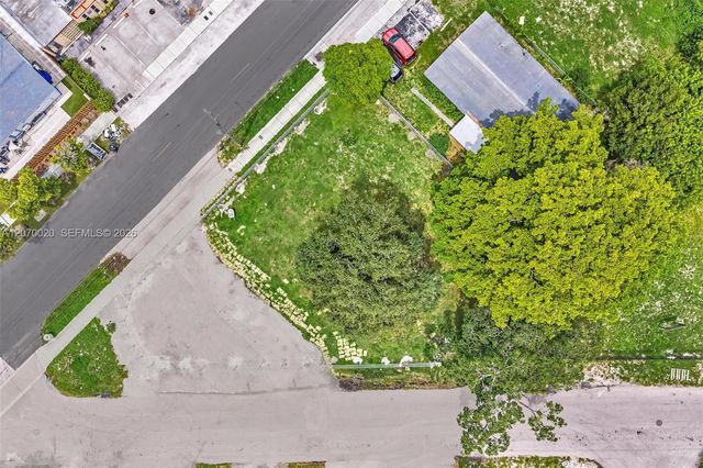 628 NW 22nd Road, Fort Lauderdale, FL 33311