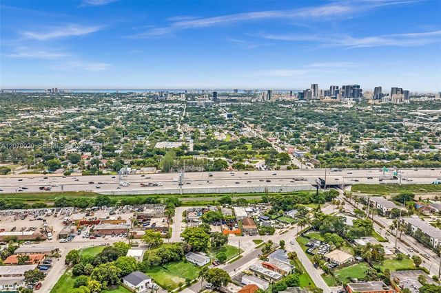628 NW 22nd Road, Fort Lauderdale, FL 33311