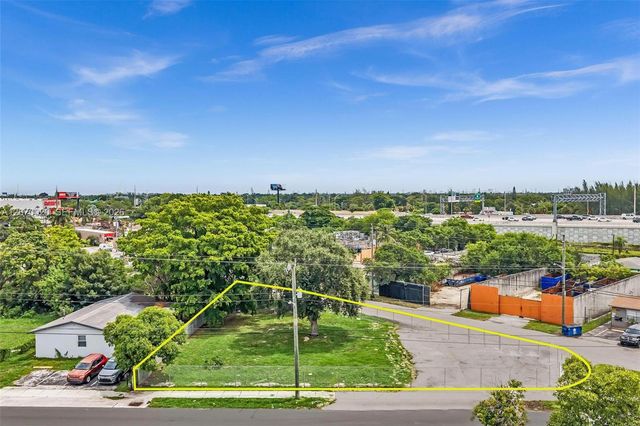 628 NW 22nd Road, Fort Lauderdale, FL 33311