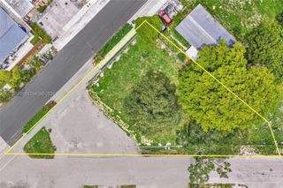628 NW 22nd Road, Fort Lauderdale, FL 33311