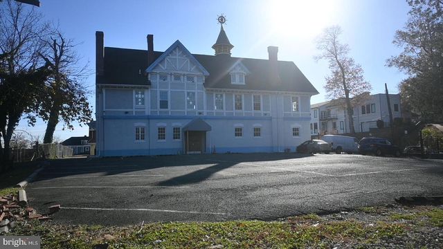 22ND ST NE, Washington, DC 20018