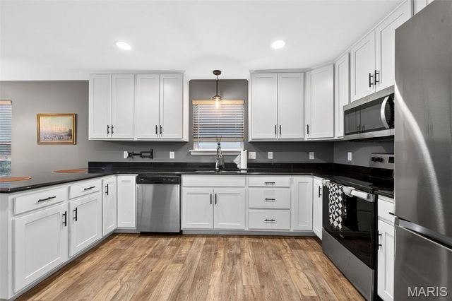 245 Auburn Ridge Drive, Troy, MO 63379
