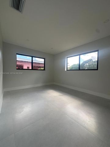 810 Wyoming Avenue, Fort Lauderdale, FL 33312