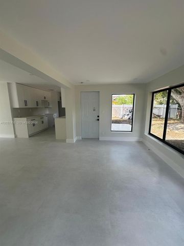 810 Wyoming Avenue, Fort Lauderdale, FL 33312
