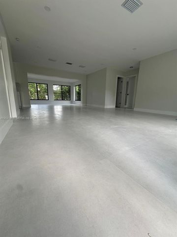 810 Wyoming Avenue, Fort Lauderdale, FL 33312